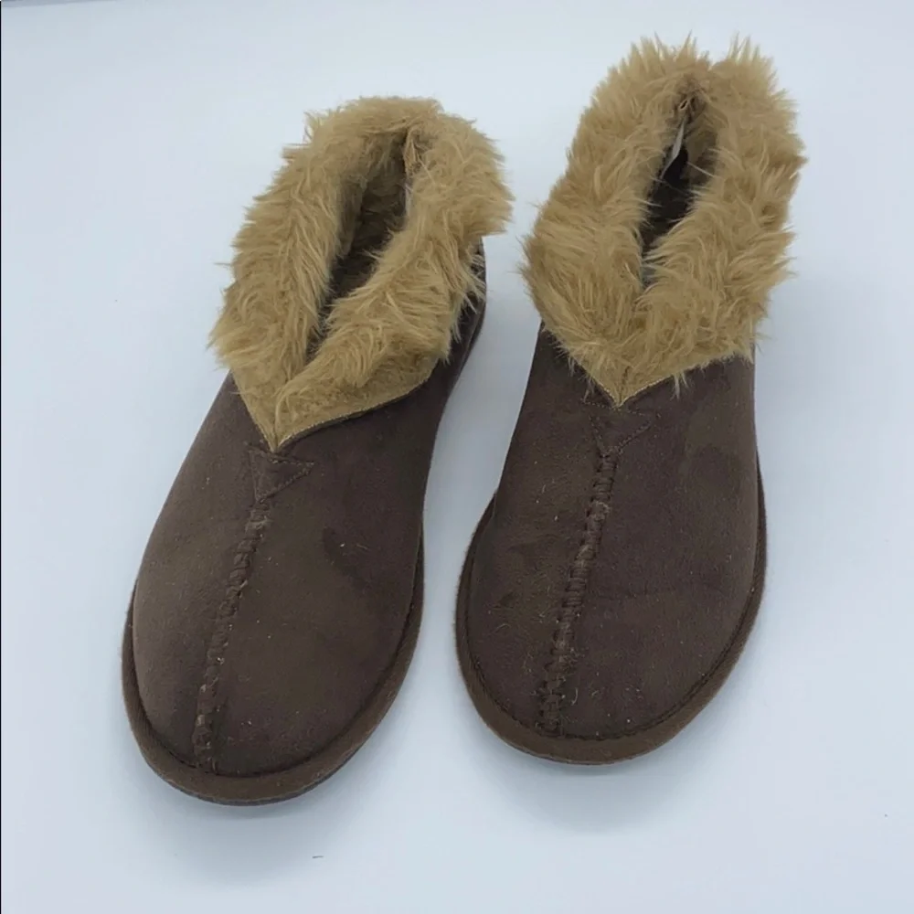 American Eagle Brown Faux Fur Lined Slippers Mens Size Medium